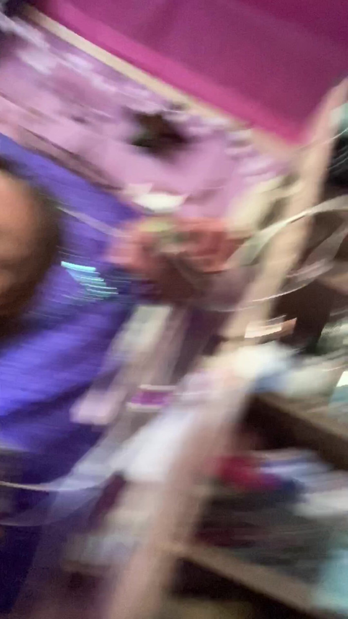 MistressWriggler: Der Kampf zum orgasmus ist echt für heiße reife brünette...