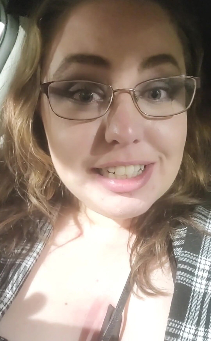 KinkyKatie: Malam terakhir adalah Odd pasti... Tetapi Ia Adalah Baik Untuk...