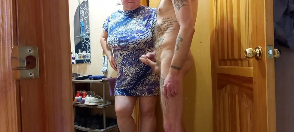 Zona901: I'm jerking off a cock on a neighbor