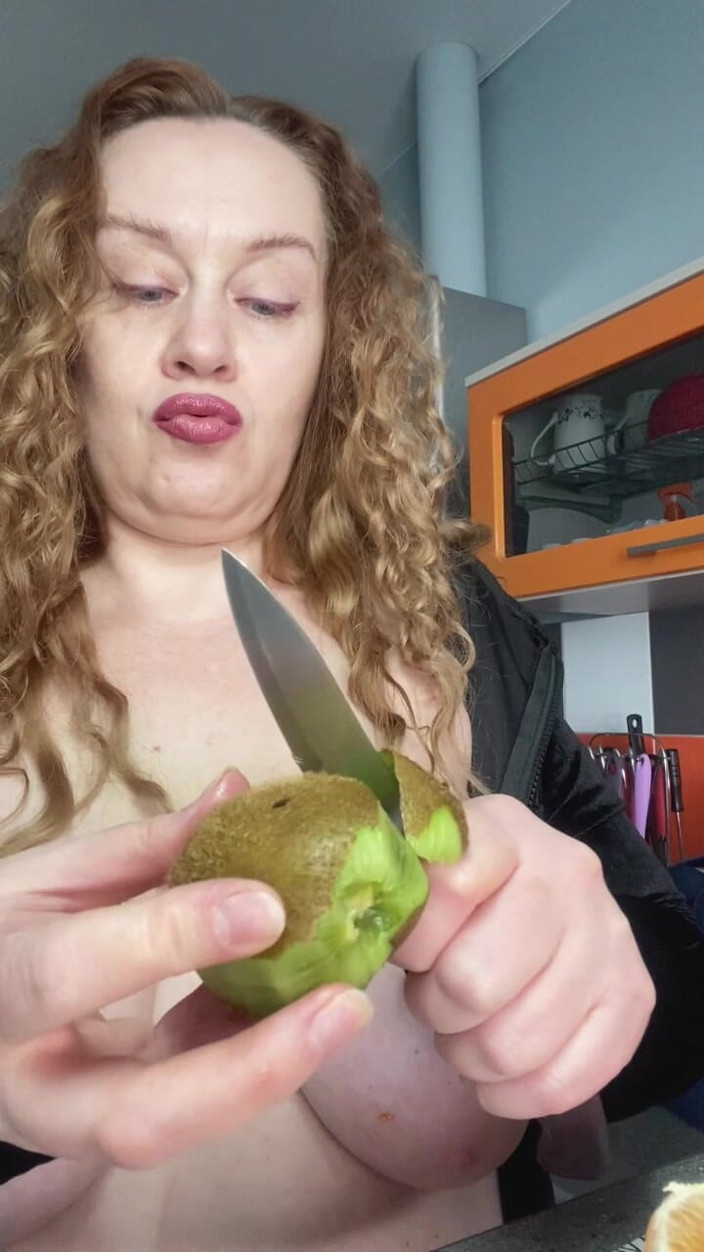 VikkiGeorgia: Gola profonda