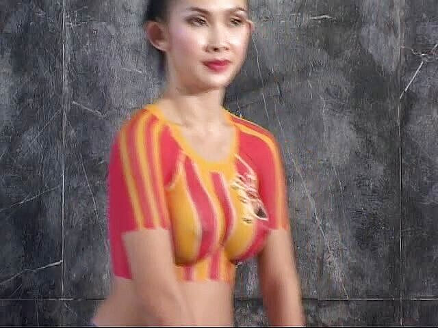 Asian Cuntz: Fútbol chicas tomando sus fotos