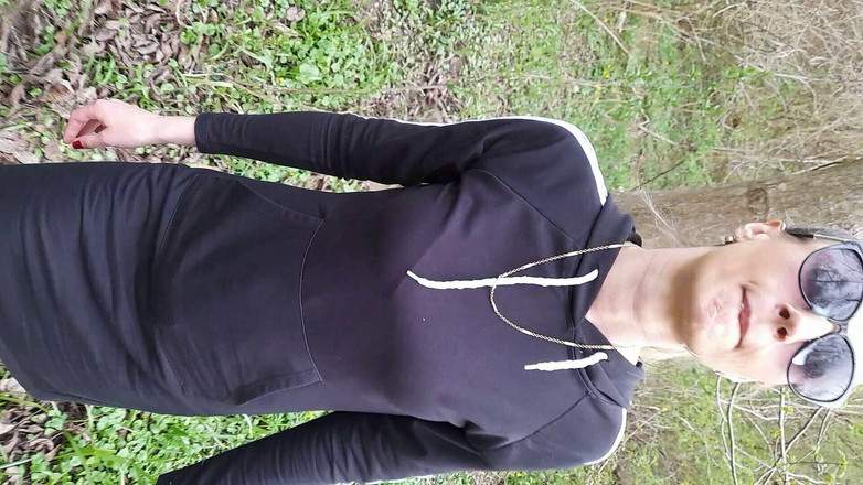 Audrey: Kompilasi video amatir dicrot sperma banyak banget bagian 1