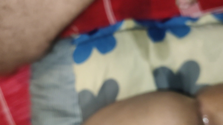 Small dick lover: Я получила предэяку, когда мой 41-летний друг жестко трахнул меня