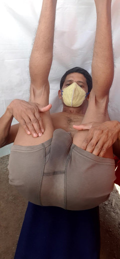 Che: Culo grande uomo indiano buco cazzo diteggiatura