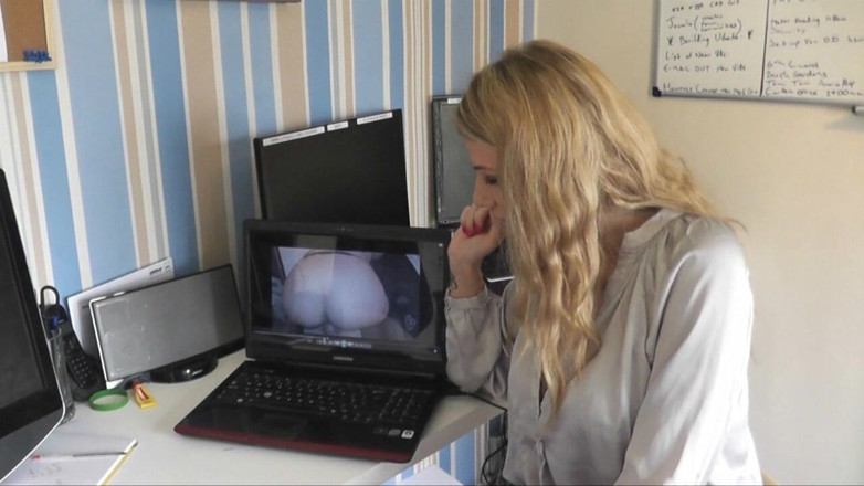 DanielleMaye: Mira a mi ex follarme