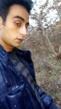 Arab Twink stříká venku se zvukem drop cum