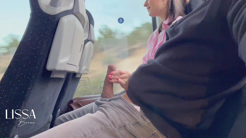 Lissa Brown: 그의 오줌과 정액으로 내 입