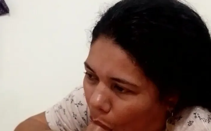 Valkyrieandluigy: Wife Sucker Deepthroat Submissive Beautiful Girlfriend