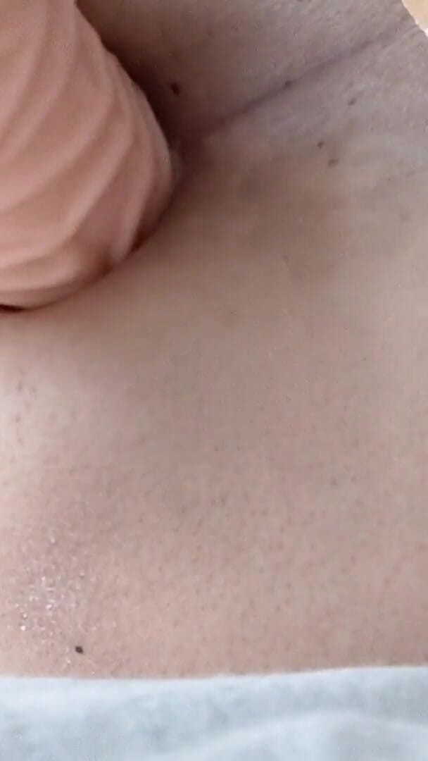 Big in Anal (Toooiyt)