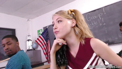 Blacks On Blondes: Hannah Hays międzyrasowy trójkąt z dużymi czarnymi kutasami