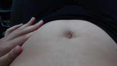 AmayaMori: 我的印度继妹自慰并做骆驼趾，然后在车里达到高潮