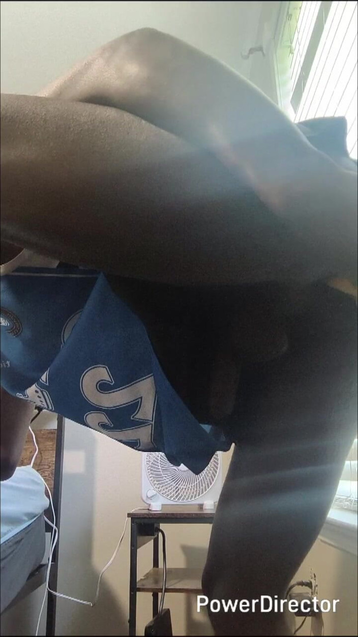 DaBlackFemboy: 거대한 딜도에서 논스톱으로 후장과 질싸에 중독된 펨보이