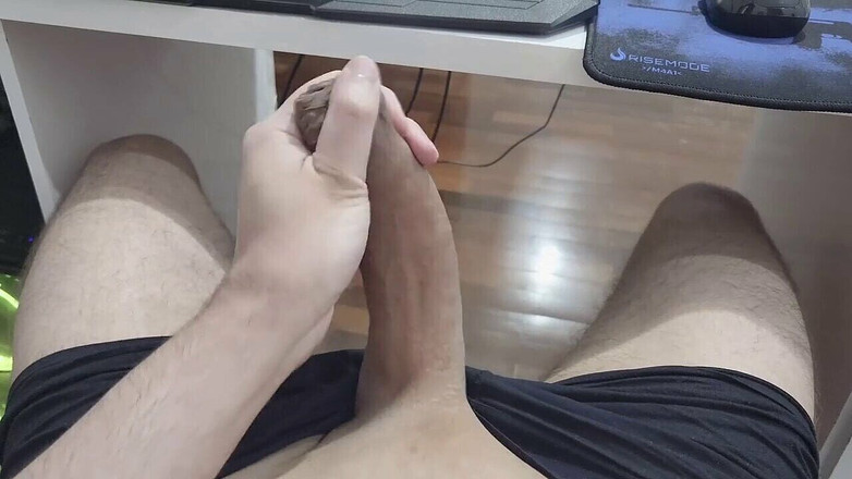 Lkdick8: Мокрый хуй зашел далеко