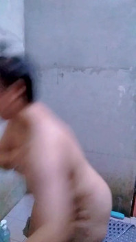 Have Shower Together with Khaira Asian Teen