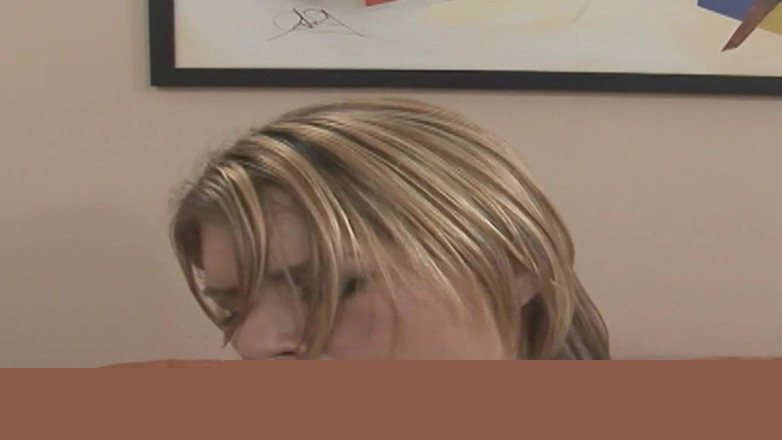 SEXUAL SIN: Nachytání bbc scény 2_sexy prsatá blonďatá holka si užívá velkého černého ptáka...