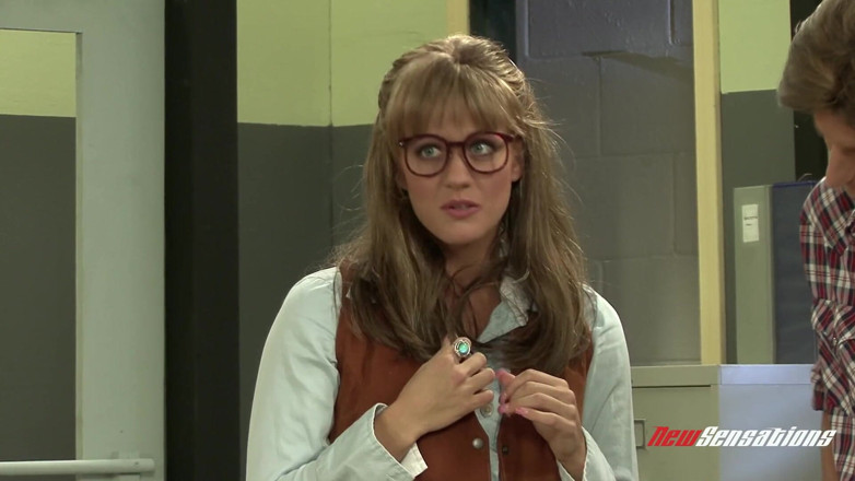 New Sensations: Wkrp w Cincinnati: parodia XXX