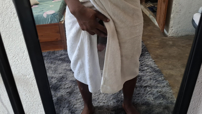 Bumba: Vieni a sentire cosa gli piace per assaggiare il delizioso...