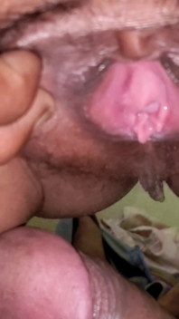 Desi Bhabhi Ka Gulabi Chut Mera Lund Chodata Hai Mera Lund Se Chudawane Ke Liye Bhabhi Tdap Rahi Hai