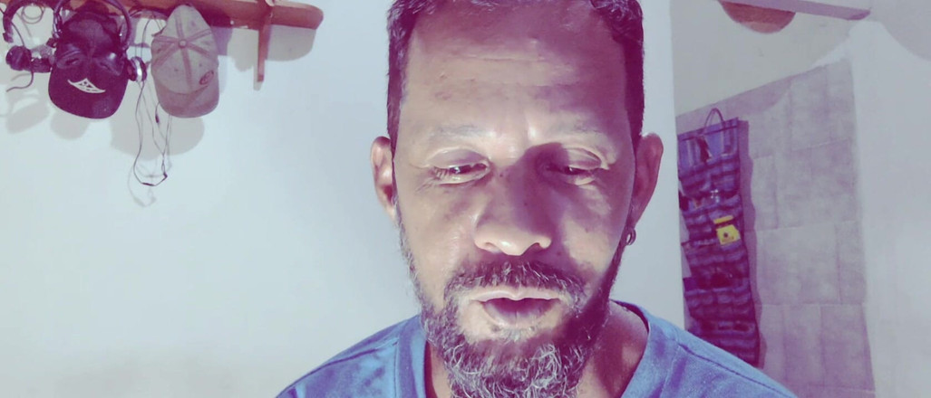 Stink HairyMale: मुझे देखो