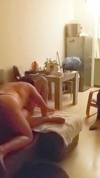 Sex în trei bisexual cu încornorare cu soție sexy