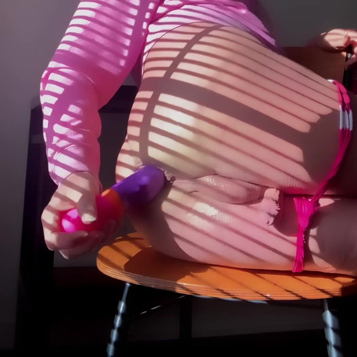 CindieLove: Uzun seksi inleme yakın çekim dildo anal kadın kılıklı transeksüel sürtük
