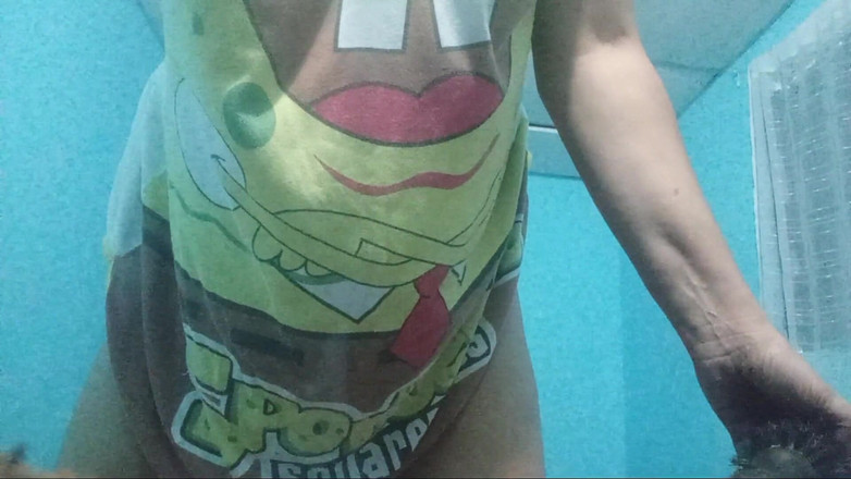 Lobicam: ヘアブラシで一生懸命オナニーしちゃいます、一生懸命やります