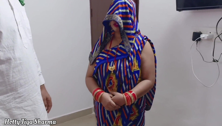 Hotty Jiya Sharmaa: Tatăl vitreg se fute în secret dur cu dauther vitreg