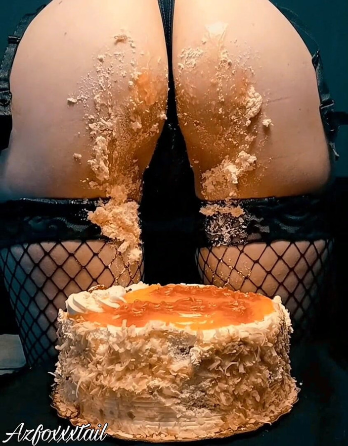 AzFoxxxTailPhelicia: Assplay Caketime