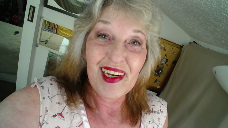 dawnskye1962: 1109 Obryně svítá uprchlíka někam, kde nemůže utéct