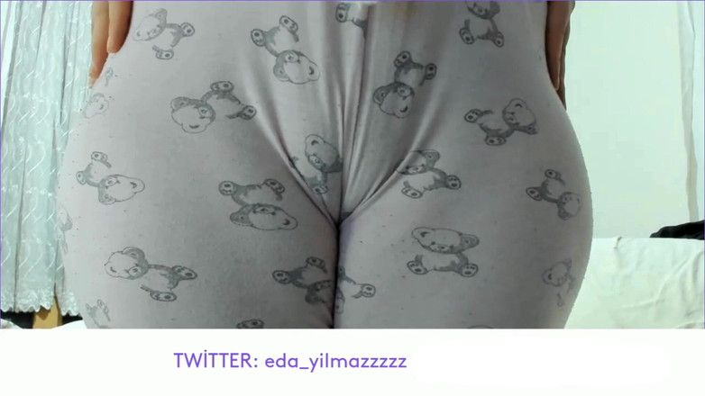 turk_milf_porno: Camel Toe - matură sexy turcoaică