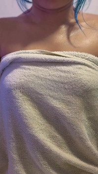 Hot Boobs Oil Massage