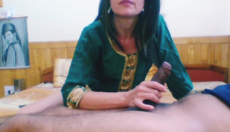 Bolly Karma: Bedtime Sex with Hot Beautiful Girlfriend