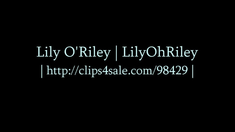 Lily O'Riley: Shy Girl Showoff