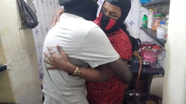Benita sweety: Amma Sex with My Friend at Kitchen