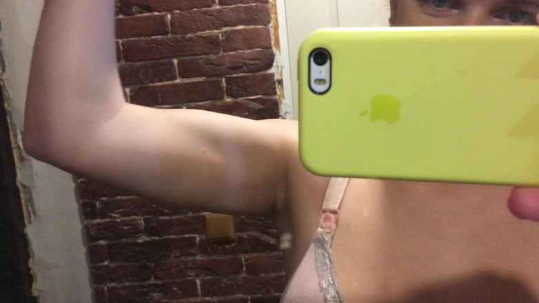 Risky Hairy Couple: Marele meu mușchi