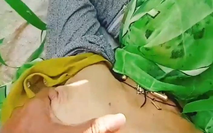 Real sex hub: Indian Cheating Stepdaughter Swx Outdoor Cornfield