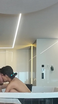 Bana boşal lütfen papiii minyon 18 yaşındaki latin nükleere gidiyor - Veronica Leal jakuzi