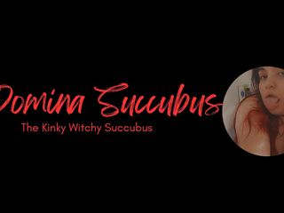 Domina Succubus: Černé šaty s mým modrým robertkem
