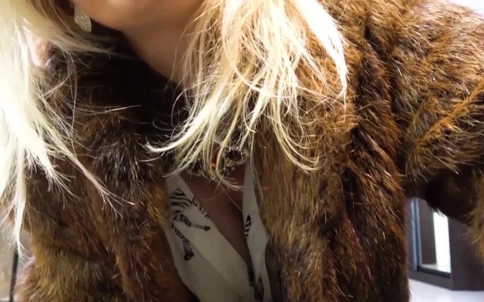 Goddess Celine: Fetiche de luvas de couro