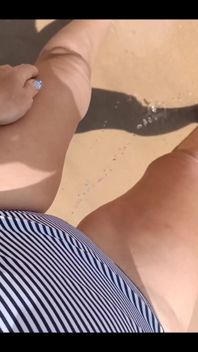Pee Spotting the Beach