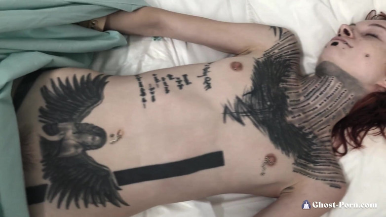 Ghost-Porn: 문신을 한 창녀의 유령 포르노 파트 8 엑소시즘