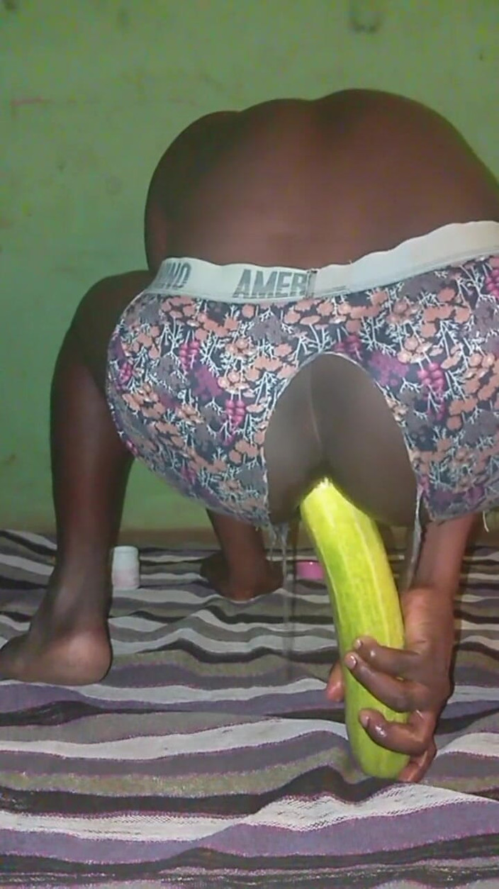 Badman4606: セクシーな黒くてクリーミーなエボニーのアナルホール、熱いアナルセックスの準備ができています