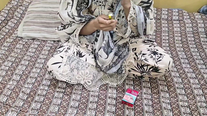 Faryal: Desi indiana chachi batija - audio hindi