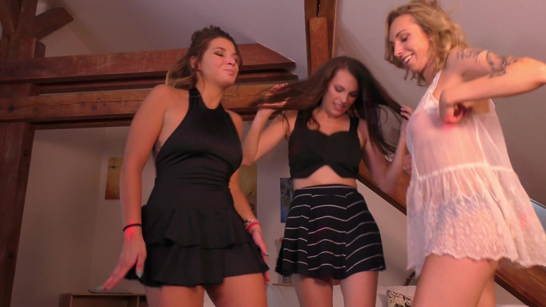 Leon Lambert Girls Twerk Parties CFNM: Cururi nelimitate: ce petrecere sexy nebună a fost