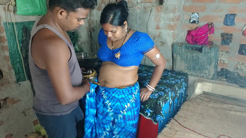 Raju Raju: The Son-in-law Stripped and Fucked the Younger Mother-in-law