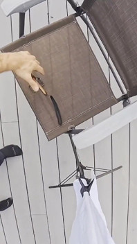 Dickflash Roof Adventure: Del 2 en liten rödhårig slampa ger mig snabb cumshot på henne och medan hennes pojkvän väntar
