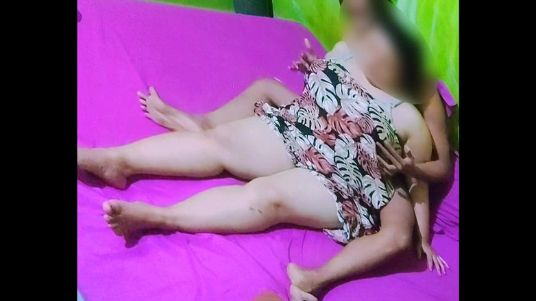 my_wife_chubby: Żona, która pożąda przyrodnią siostrę