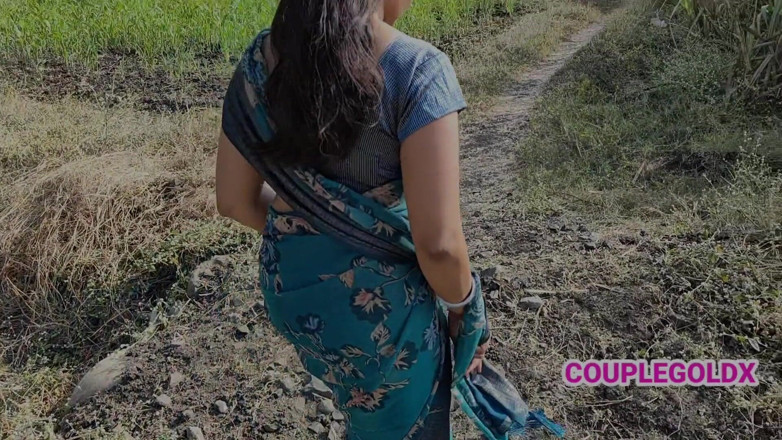 Sexy Komal: Komal, Why Did You Enter My Field?