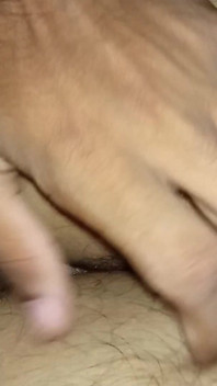 New Video 2025 Romantic Teen Girl Cums Like a Fountain