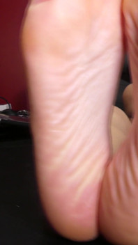 Hot Girl Posing Her Sey and Beautiful Feet at Her Workspace
